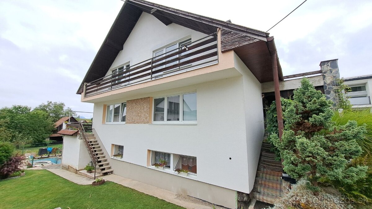 PREDAJ: Rodinný dom 6 izbový, pozemok 717m2, Liptovské Sliač