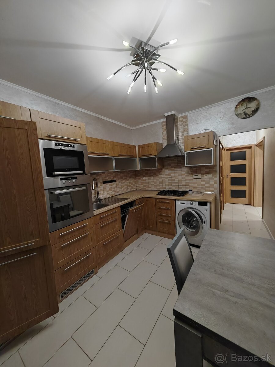 3 izbový byt na prenájom Juh