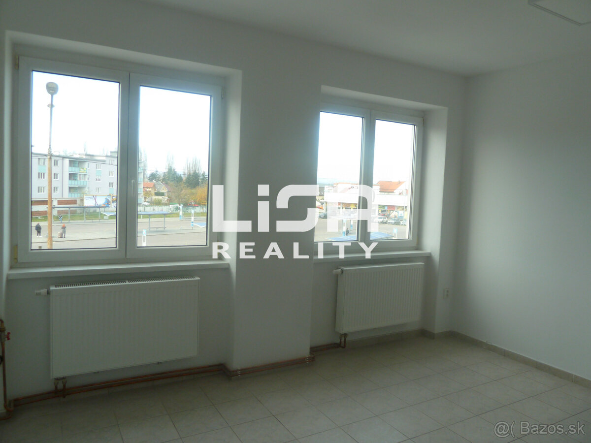 Prenájom kancelárskych priestorov Bánovce nad Bebravou