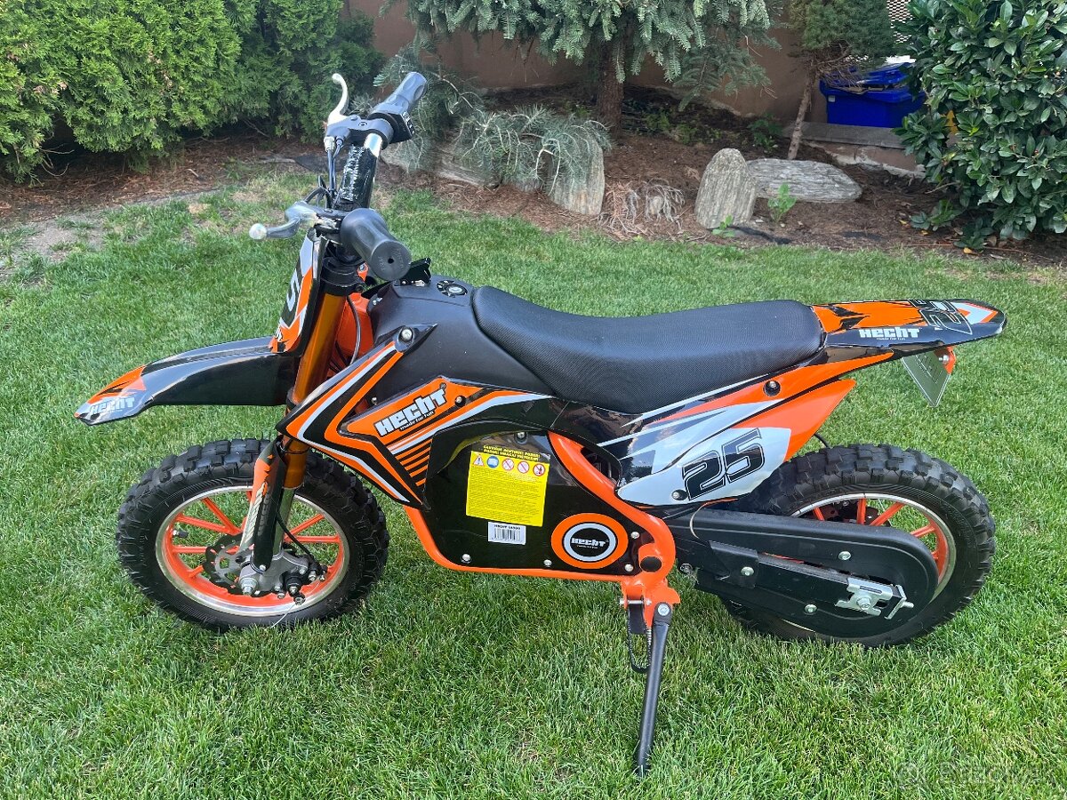 Akumulatorova motorka Hecht 54500