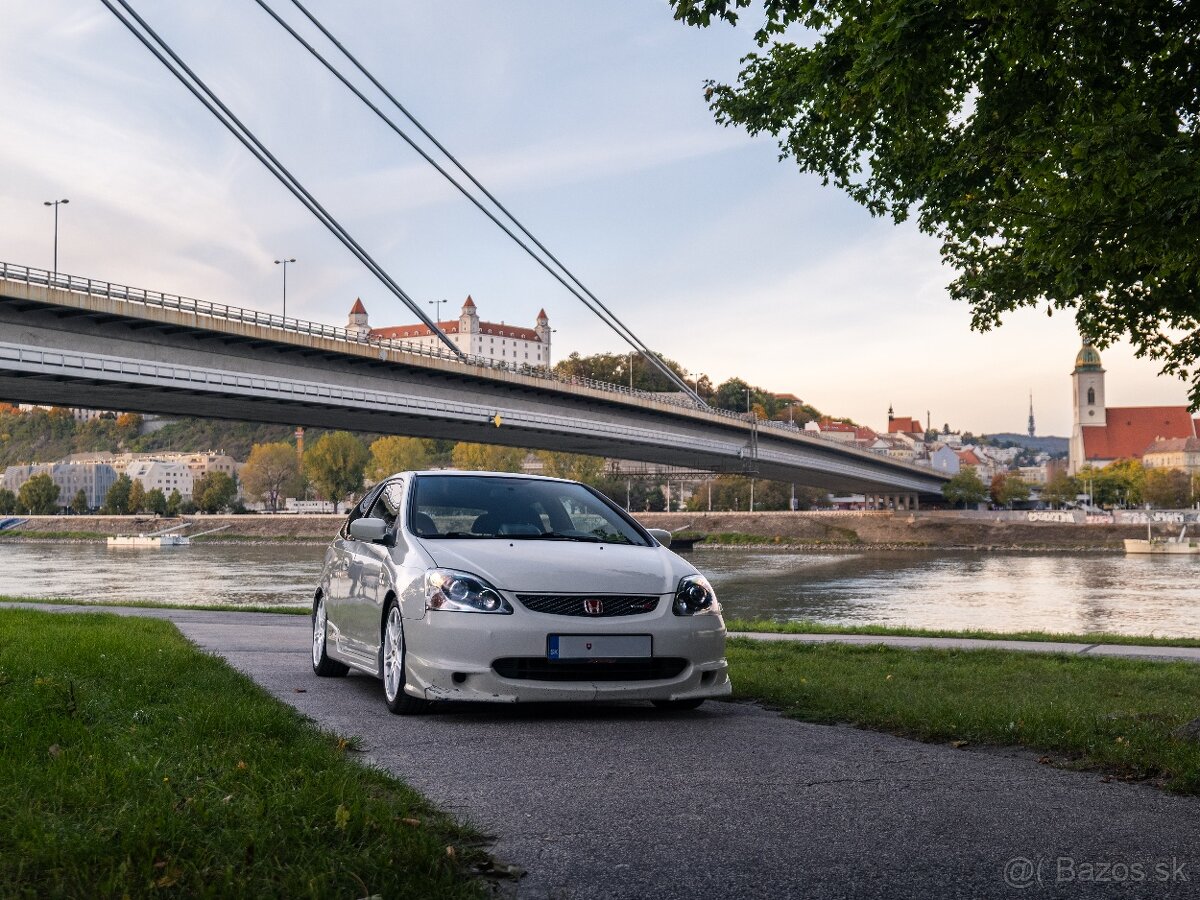 Honda Civic Ep3 TypeR Championship white