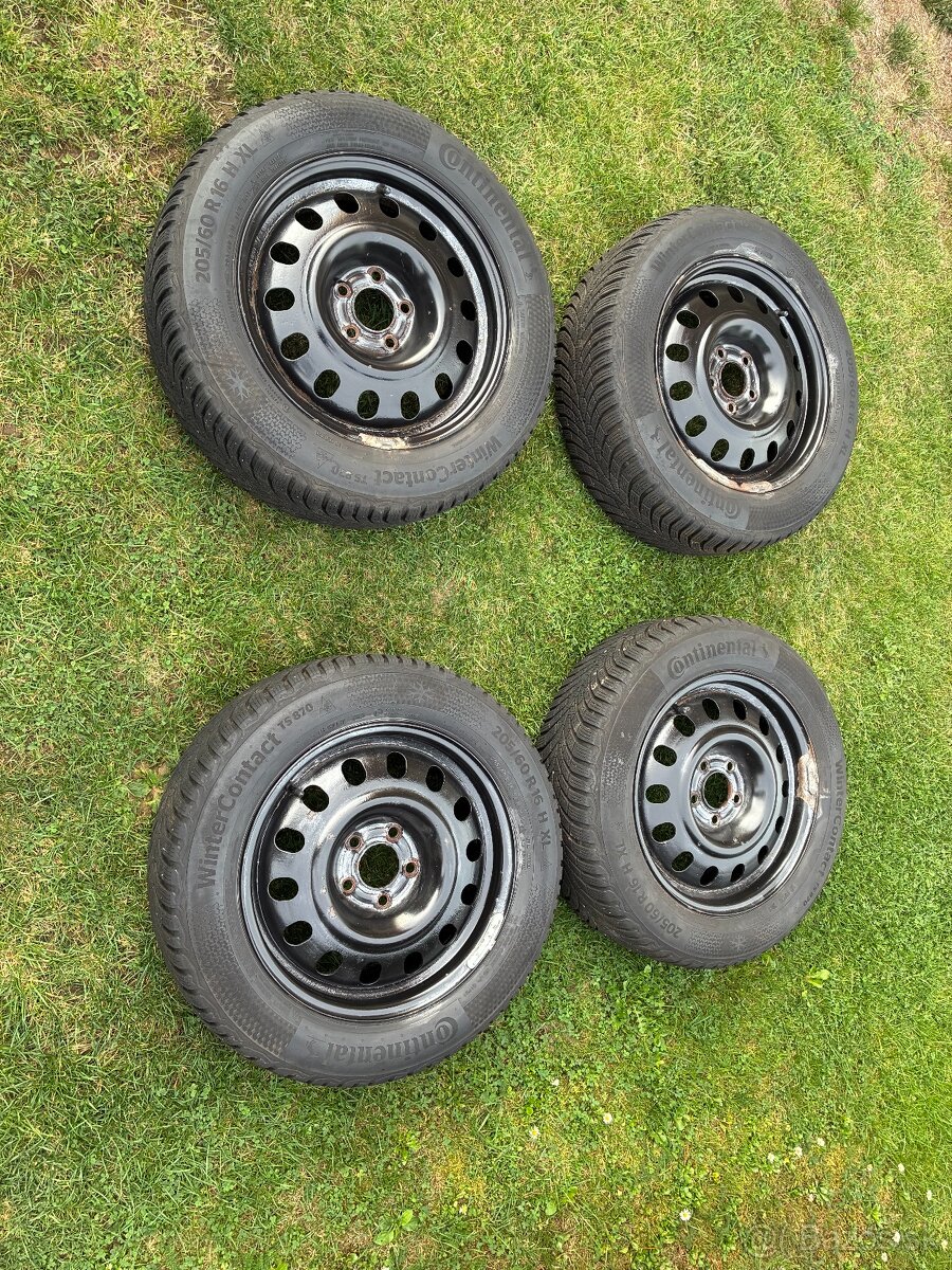 Continental WinterContact 205/60 R16 – 1 sezóna, disky v cen