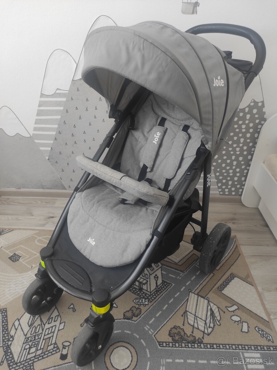 Športový kočík joie