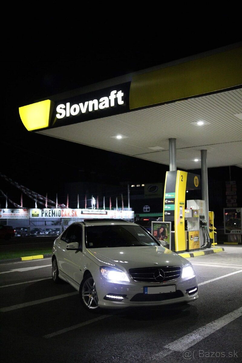 Mercedes-Benz C trieda W204 AMG paket Sedan 2010