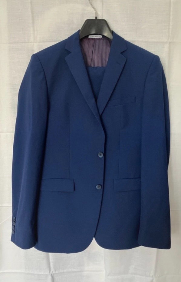 Kvalitný pánsky oblek Voronin Signature