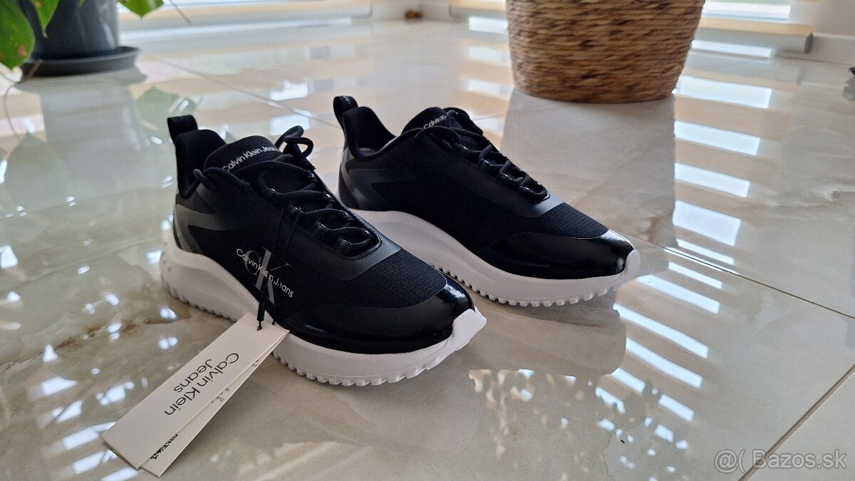 Predám dámske botasky CALVIN KLEIN