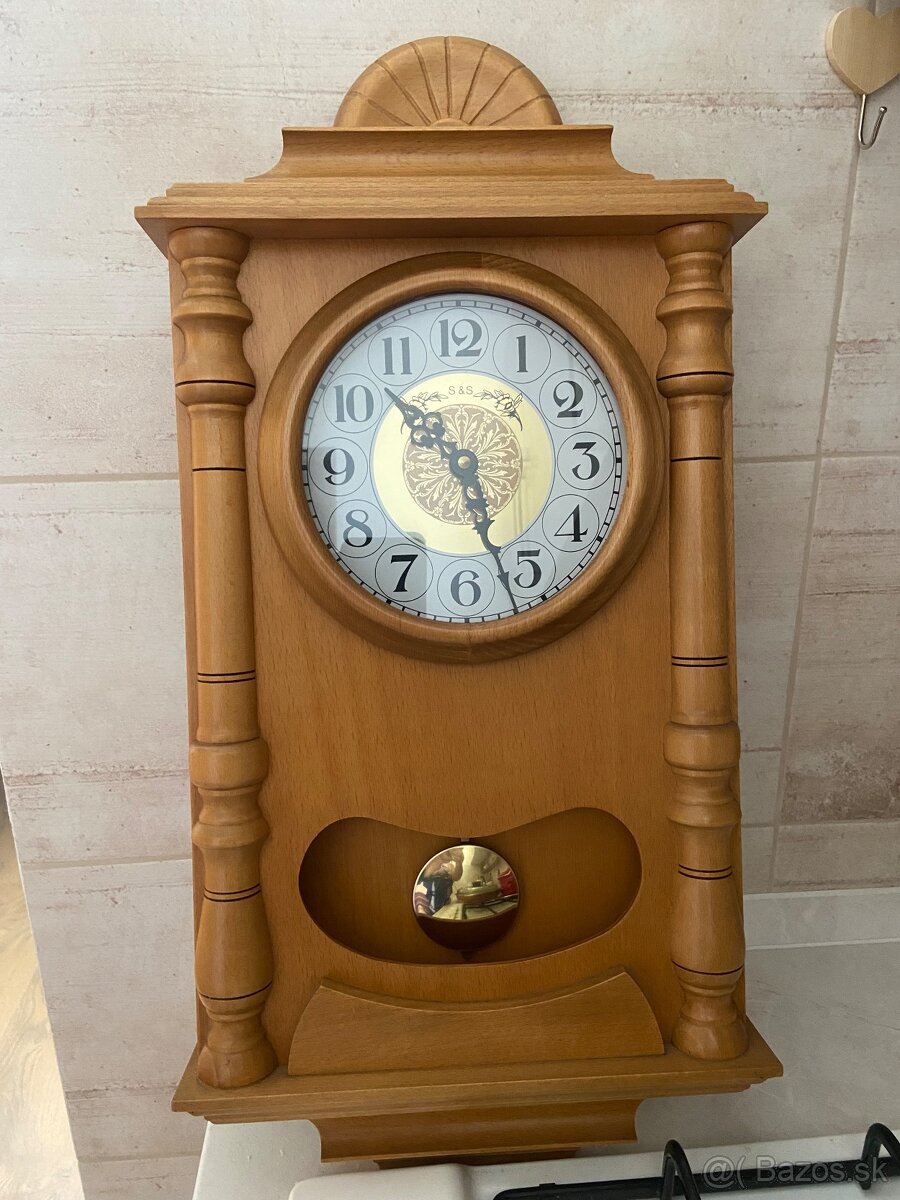 Predám nástenné hodiny