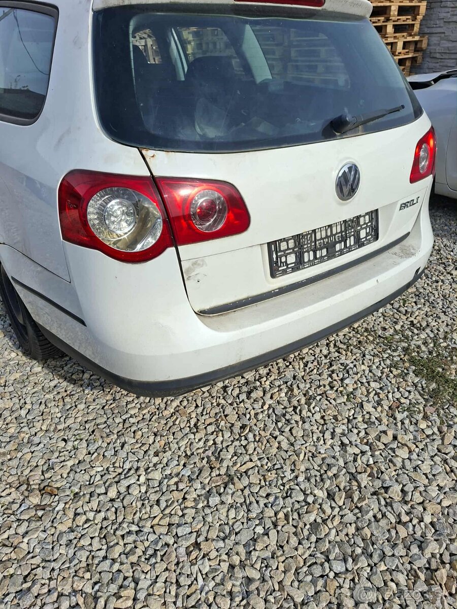 Rozpredám VW Passat B6 Variant 2.0 103kw CR CBAB
