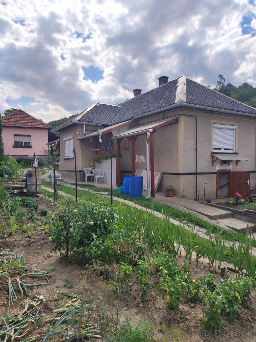 Ponúkame Vám na predaj rodinný dom v obci Perkupa - Maďarsko