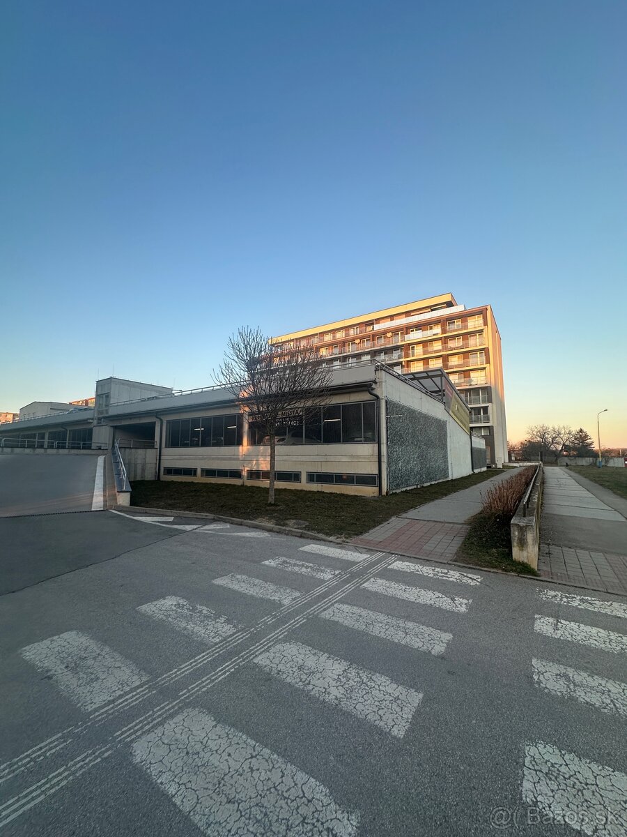 Parkovacie miesto na prenájom