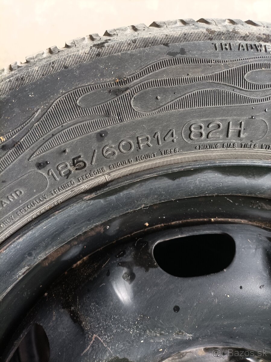 Letné pneumatiky na diskoch na fábiu