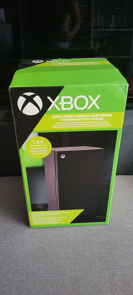 Predam mini chladnicku XBox X L 10litrov