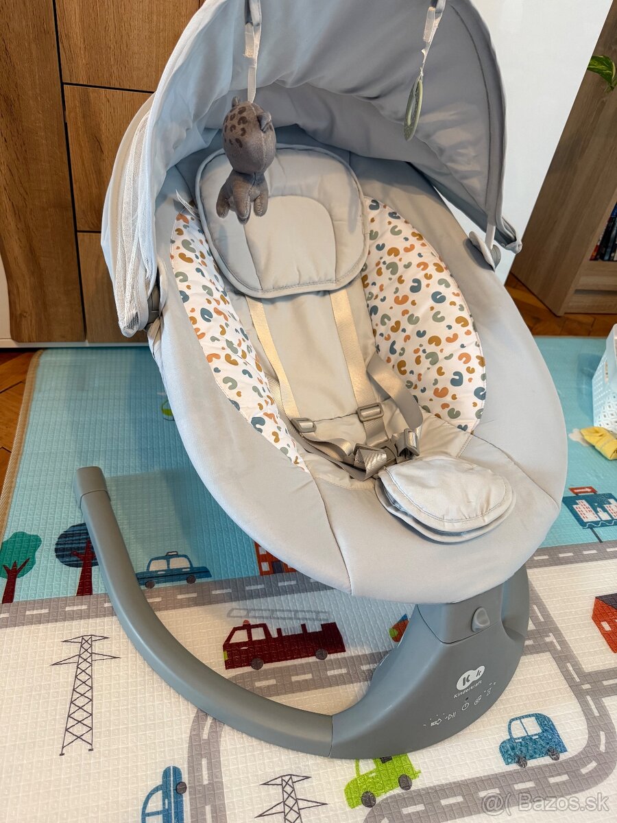 Kinderkraft automatická Hojdačka