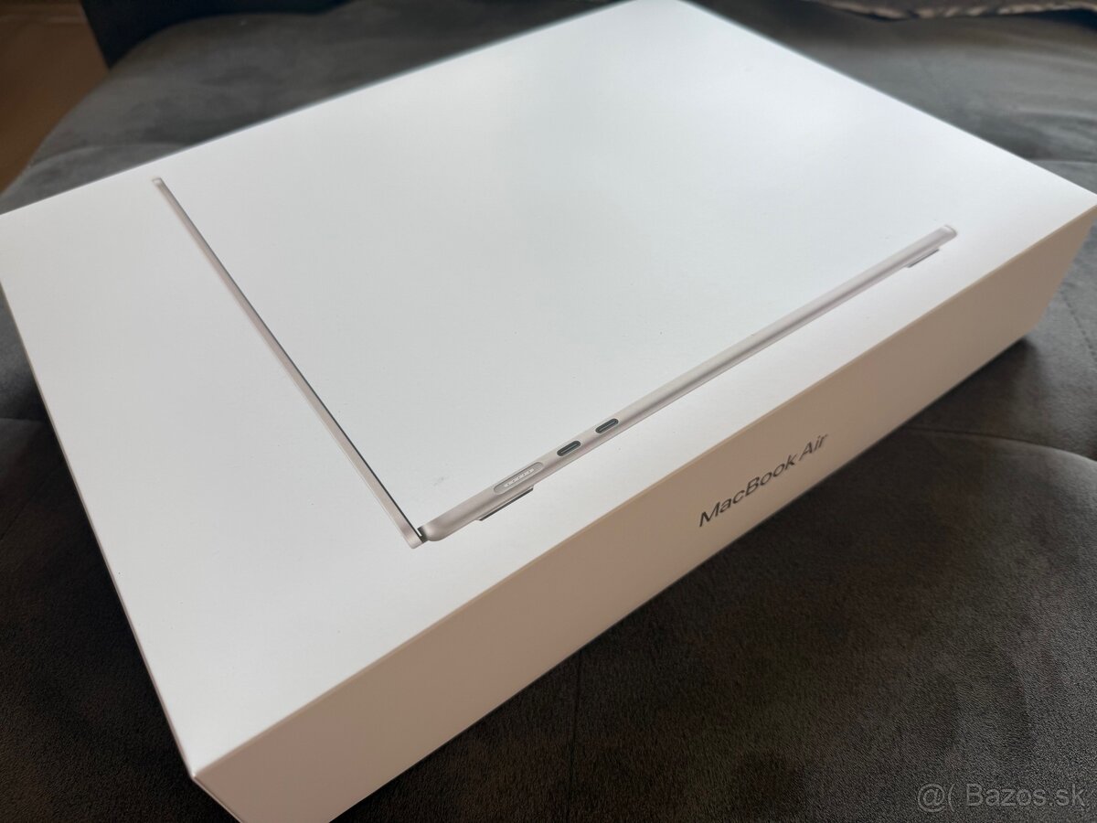 MacBook air 15 512gb