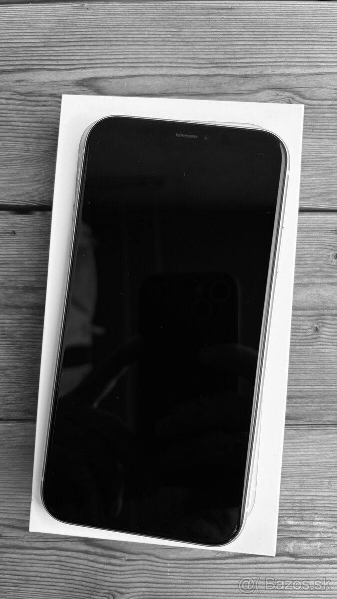 iPhone 11 64GB