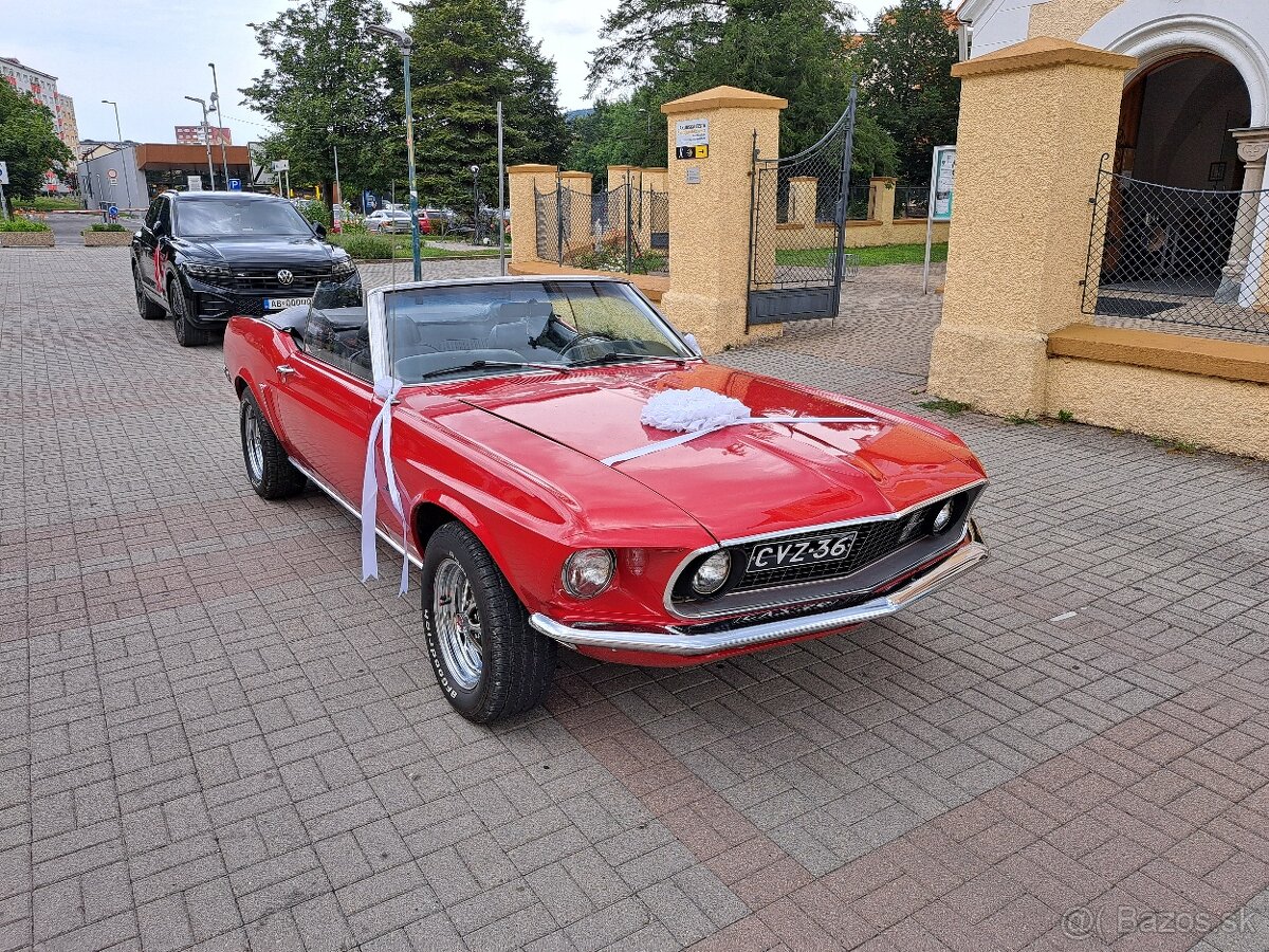 Svadobné auto