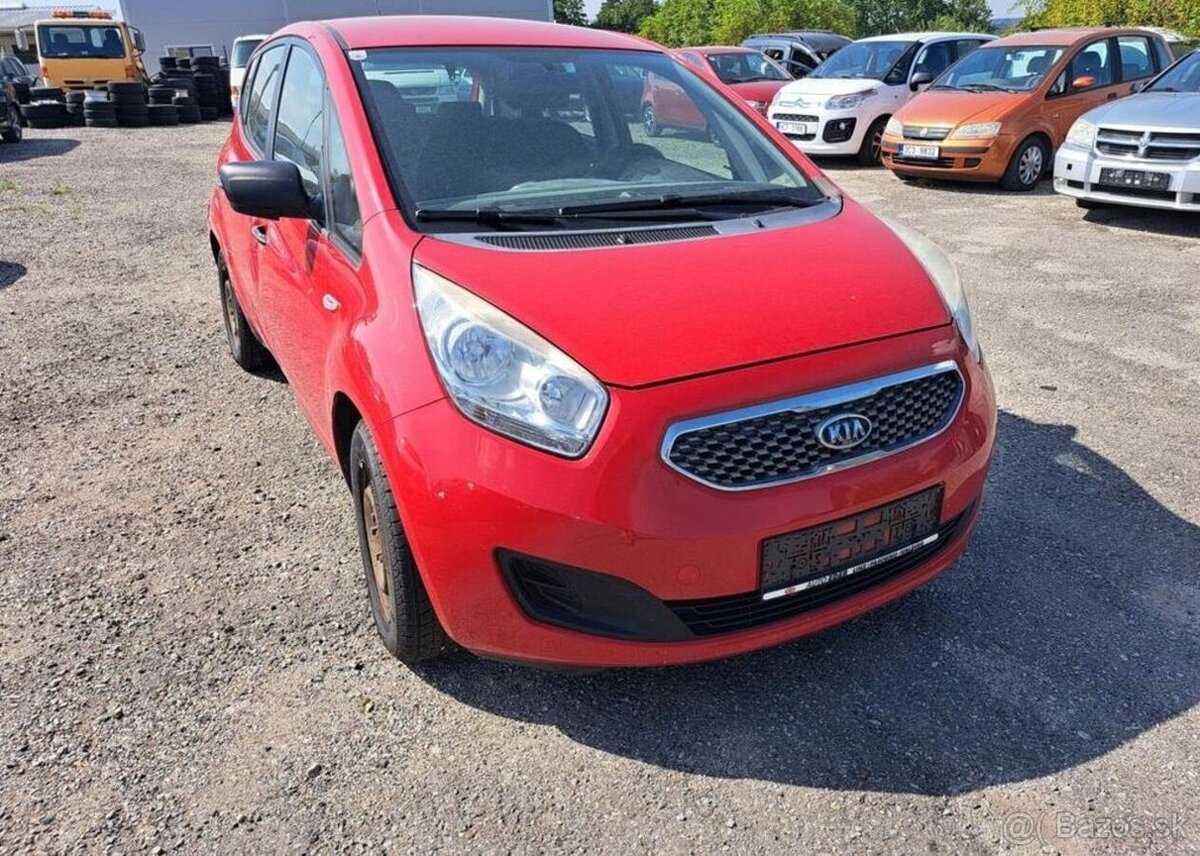 Kia Venga 1,4 i COOL benzín manuál 66 kw