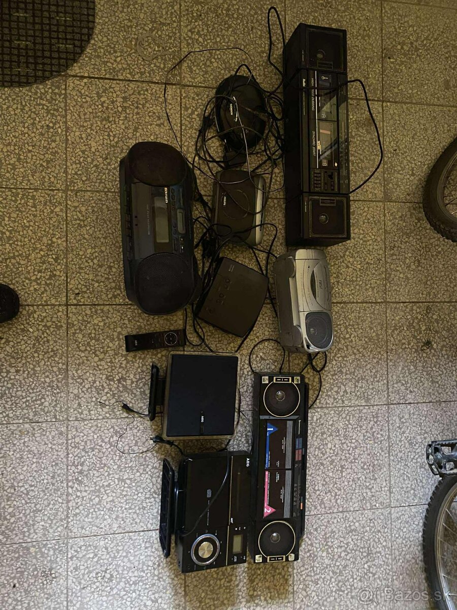 Predám rôzne radia funkčné niektoré na údržbu