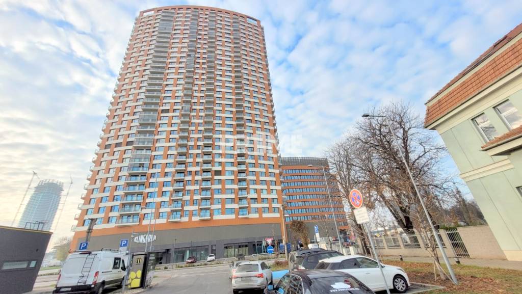 PRENÁJOM - VNÚTORNÉ PARKOVACIE STÁTIE, KLINGERKA, Súkennícka