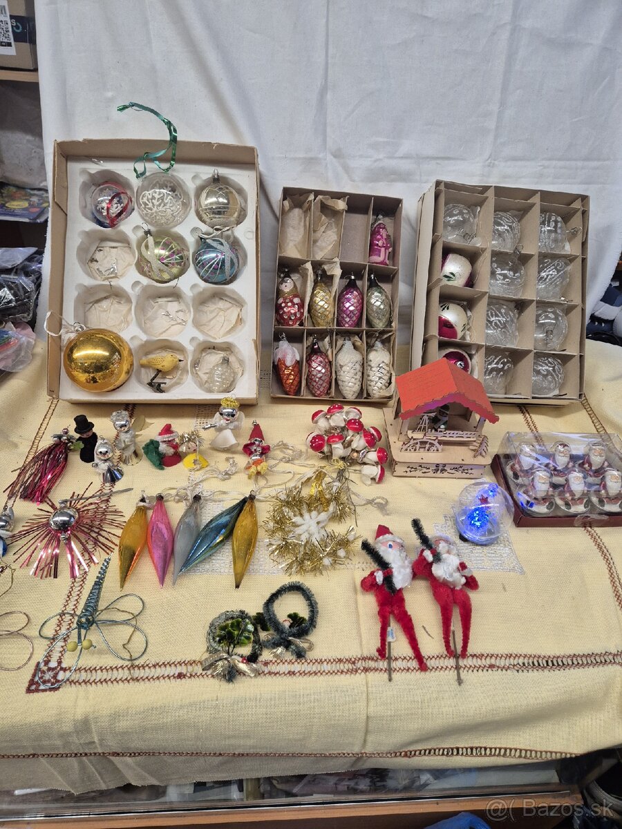 Predam stare vianocne ozdoby