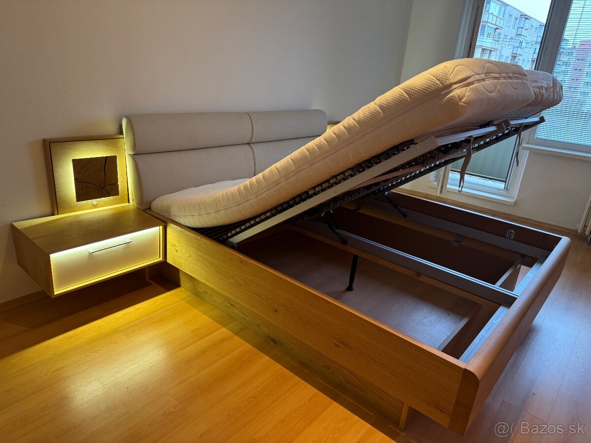 Manželská posteľ 180x200