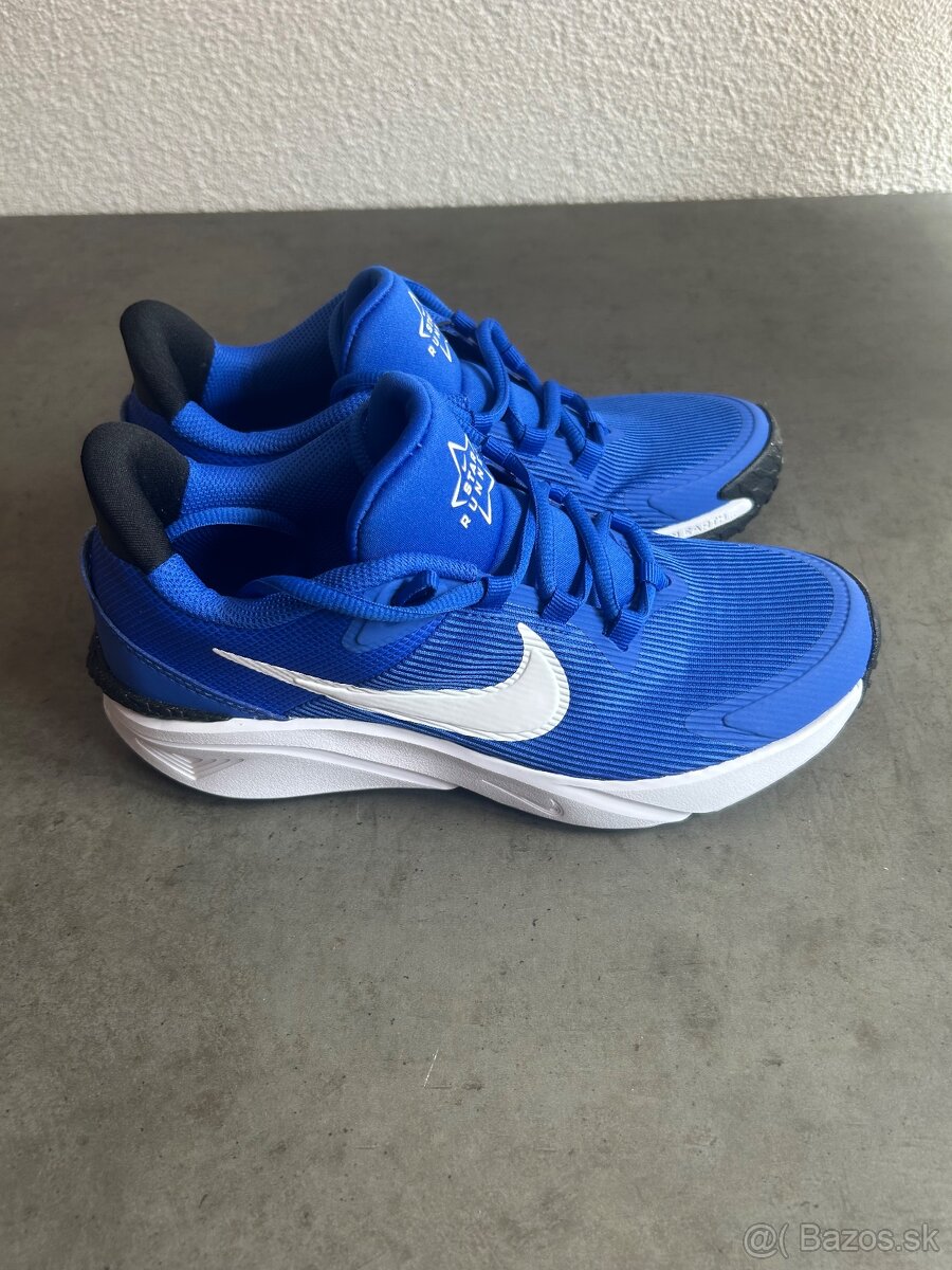 Nike STAR RUNNER 4