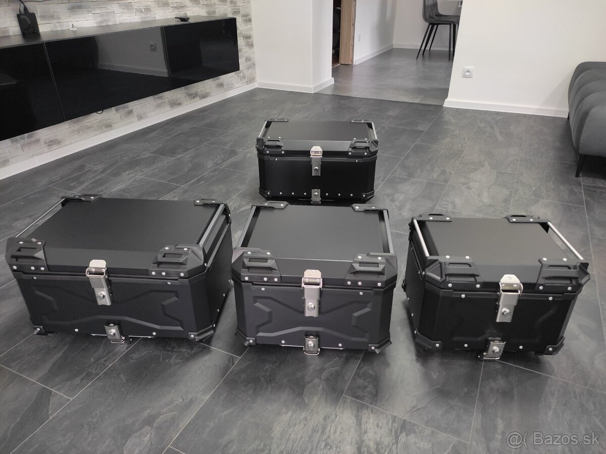 Univerzálny hliníkový moto kufor (TopCase) 45L, 55L, 65L