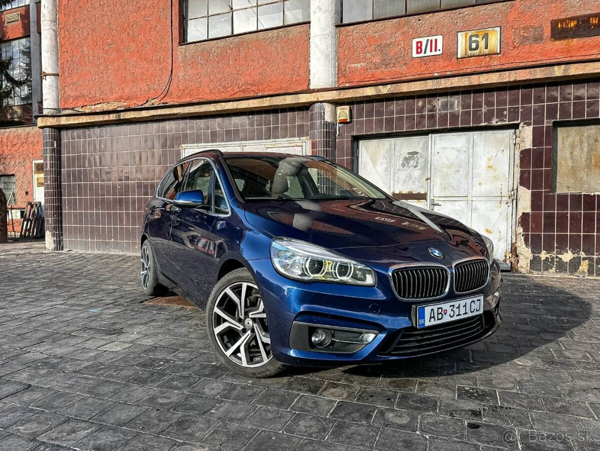 BMW Rad 2 Active Tourer 2 218d Luxury Line A/T