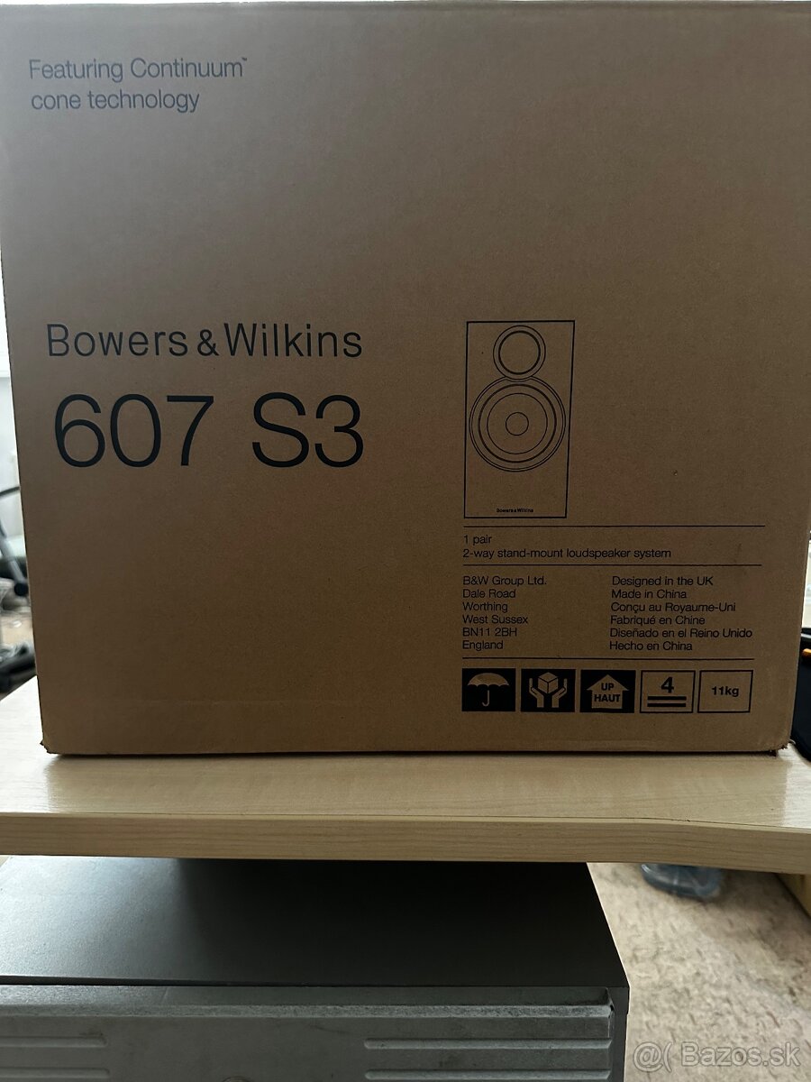 Bowers & Wilkins 607 S3
