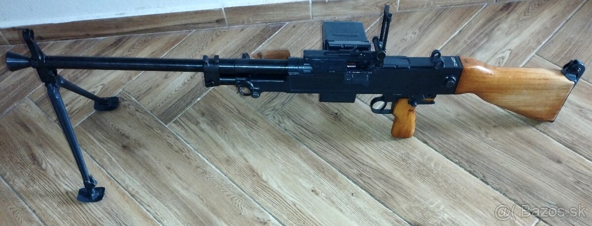 Znehodnotený UG59 v reze