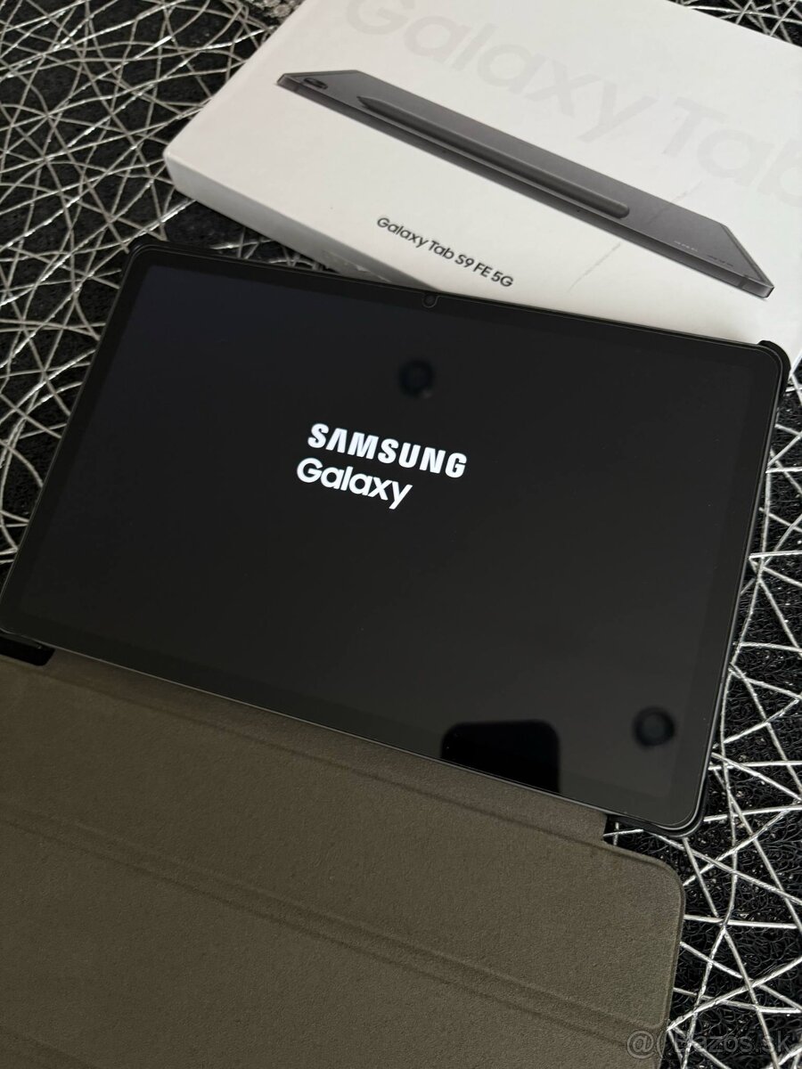 Samsung Tab S9 FE 256GB+pero