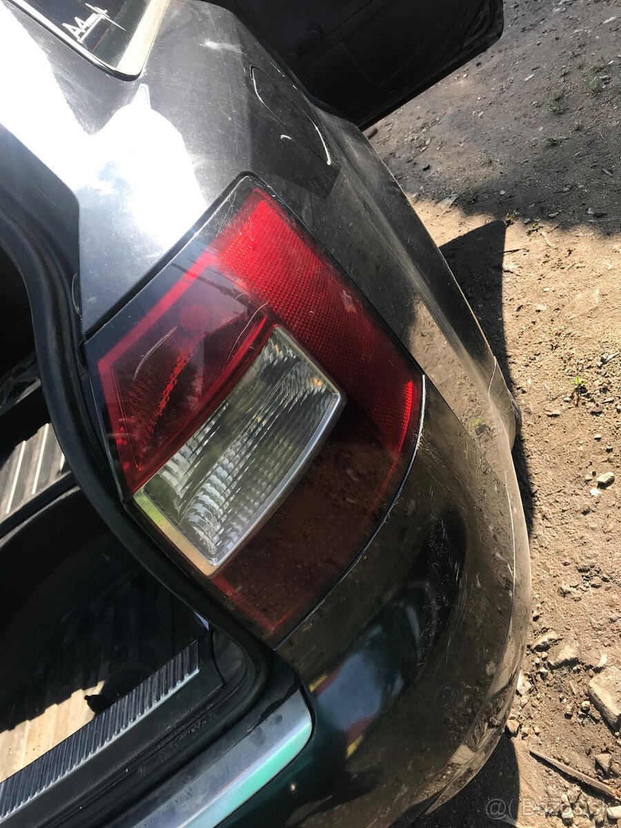 Zadné svetla Audi a4 b6 avant