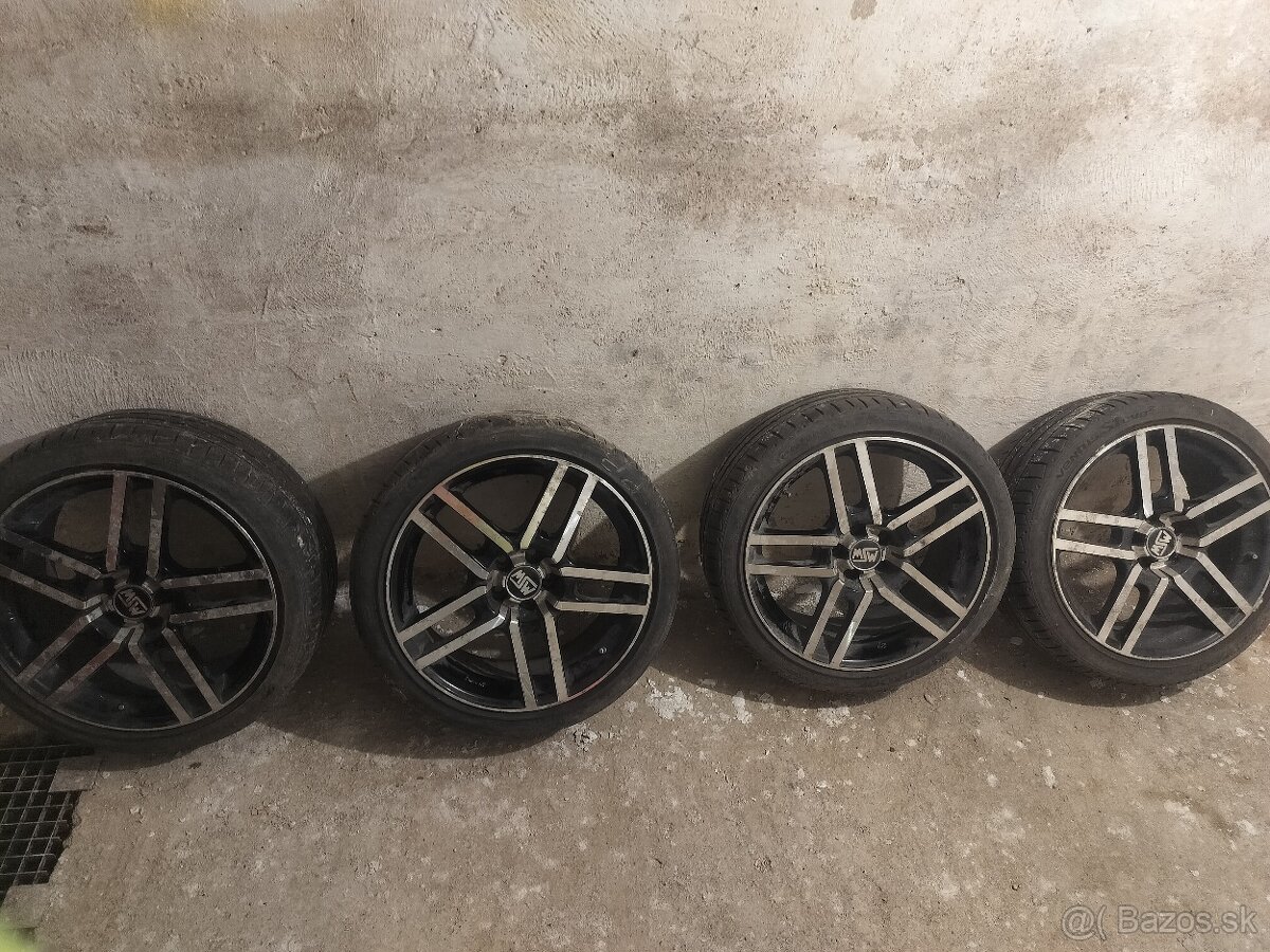 Predám letnú sadu kolies 225/40 R18 5x100