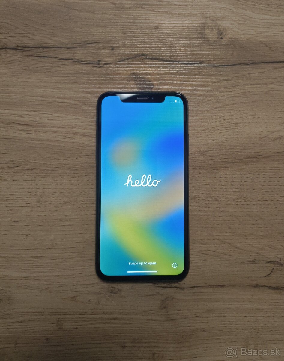 Iphone x 64GB čierny 98% batéria