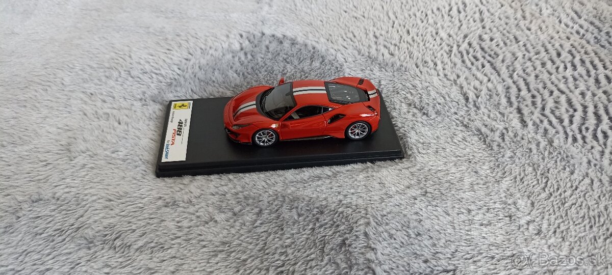 Predám model Ferrari 488 Pista 1:43 Looksmart