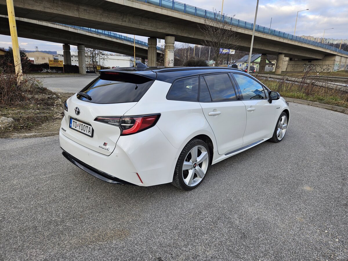 Toyota corolla 1,8 hybrid TS kombi GR vymena