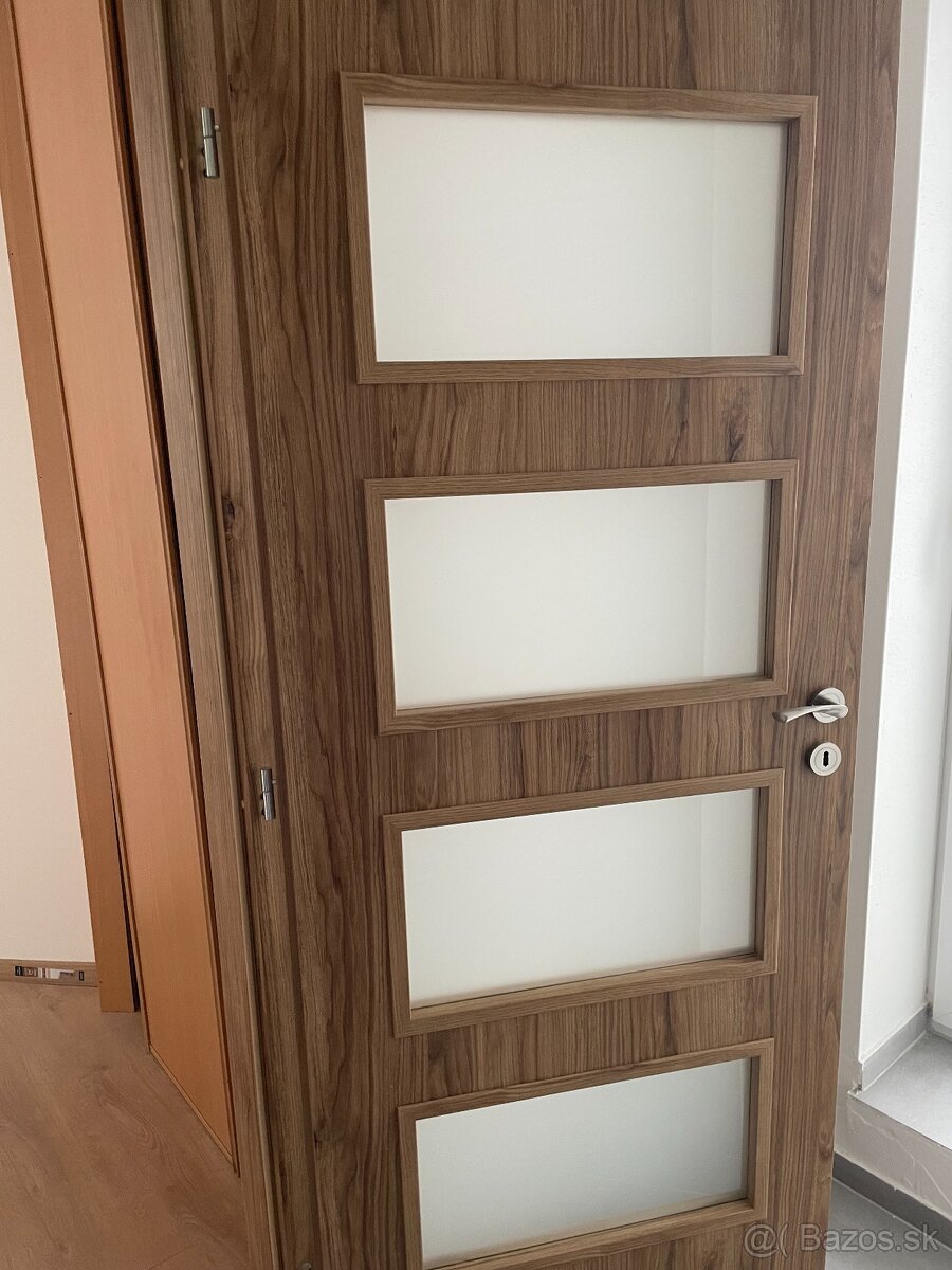 1-IZBOVÝ BYT S BALKÓNOM, PIVNICOU A VÝBORNOU DOSTUPNOSŤOU