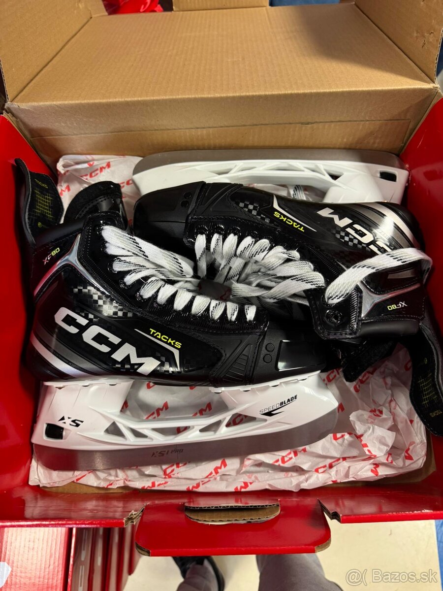 UPLNE NOVE POLOPROFI KORCULE CCM TACKS XF80 SENIOR