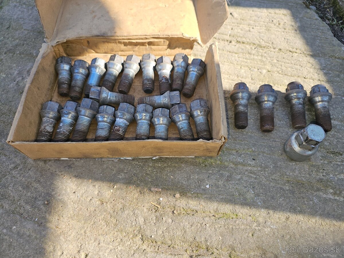 Elektrónové skrutky VW group