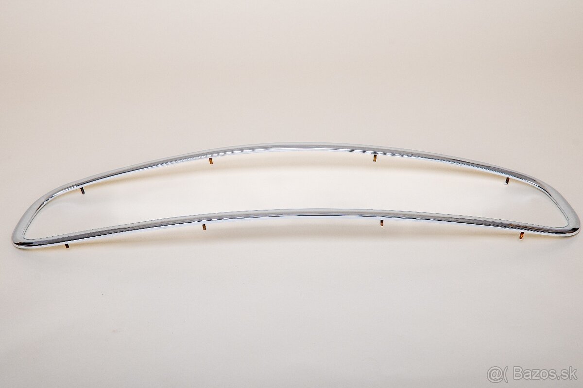 Rámeček přední masky Škoda Octavie - nový chrom