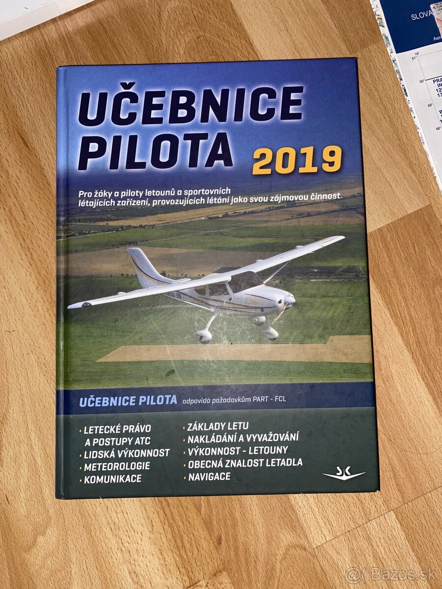 Učebnica pilota s leteckými mapami ICAO