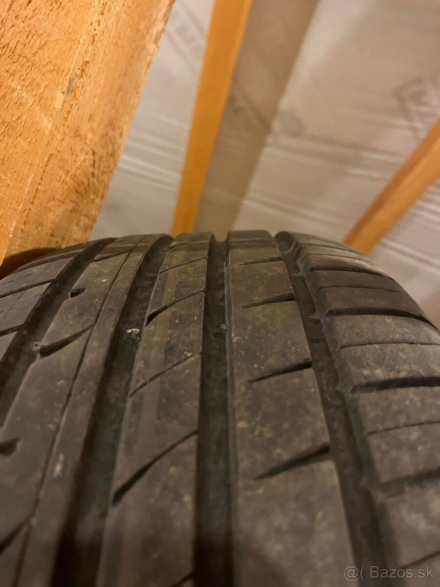 Letne pneu 225:60 R17 Hankook
