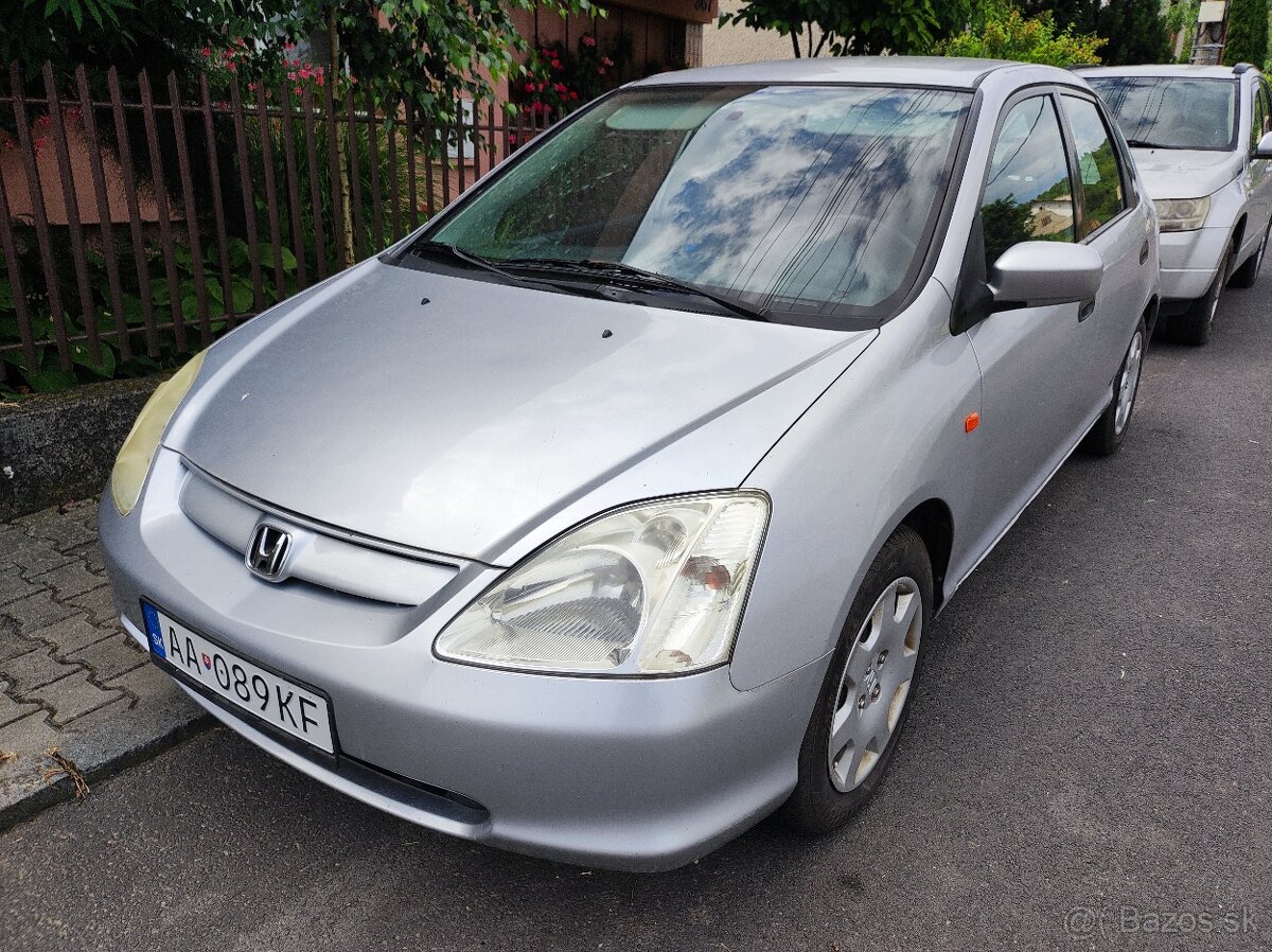 Predám HONDA CIVIC VII 1.7 ctdi, 74kW