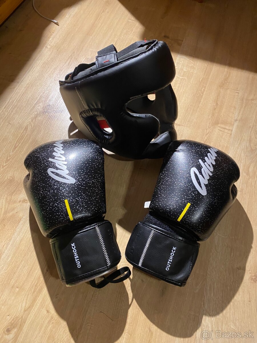 Boxovacie rukavice + chránič na hlavu
