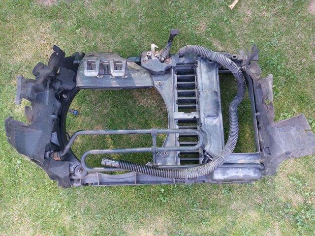 peugeot 407 2.0hdi 100kw rok 2005 sahara bez vrtule