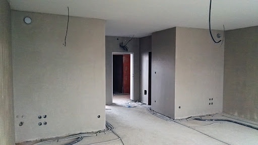 Realizácia poterov a sadrových omietok