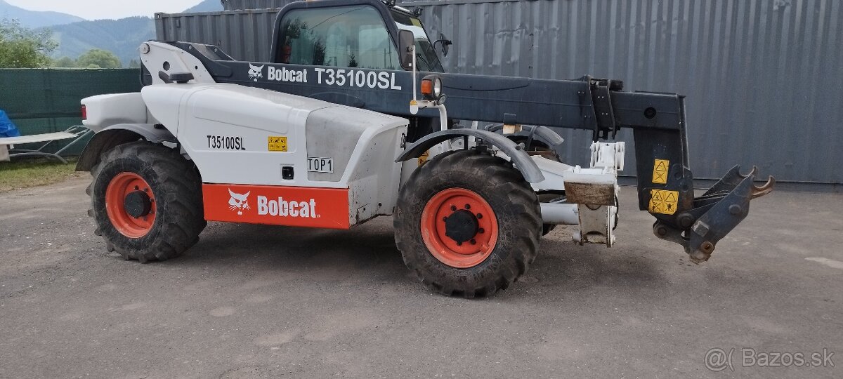 Teleskopický manipulátor Bobcat