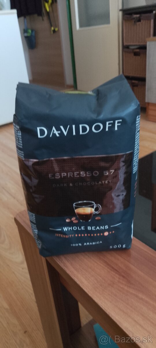 Káva zrnková Davidoff 500g