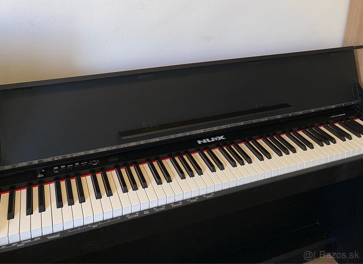 Digitálne Piáno NUX WK-310