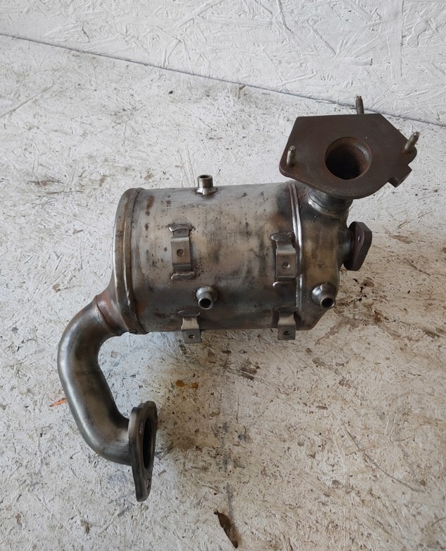 Mercedes Vito W447 1.6D DPF A4474903900